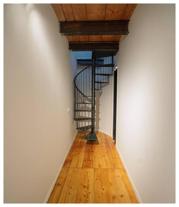 Loft Cianosi - Appartamento Nel Cuore Di Livorno Luaran gambar