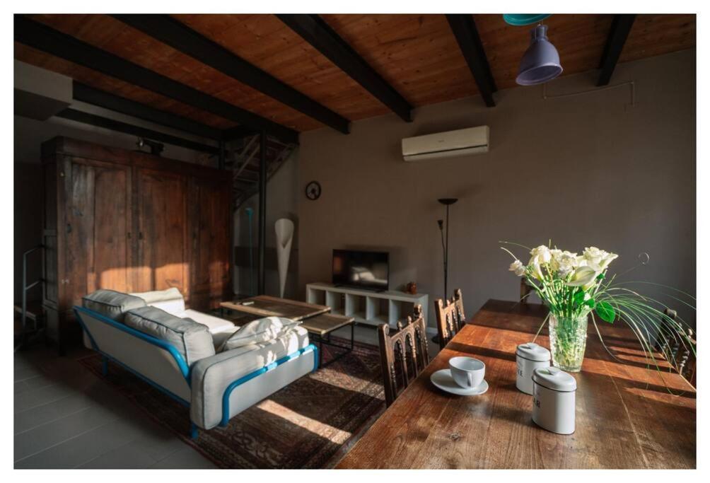 Loft Cianosi - Appartamento Nel Cuore Di Livorno Luaran gambar