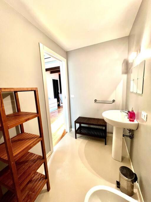 Loft Cianosi - Appartamento Nel Cuore Di Livorno Luaran gambar